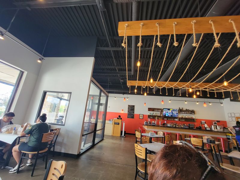 Flexible Hours That Work for Weekend Cravings