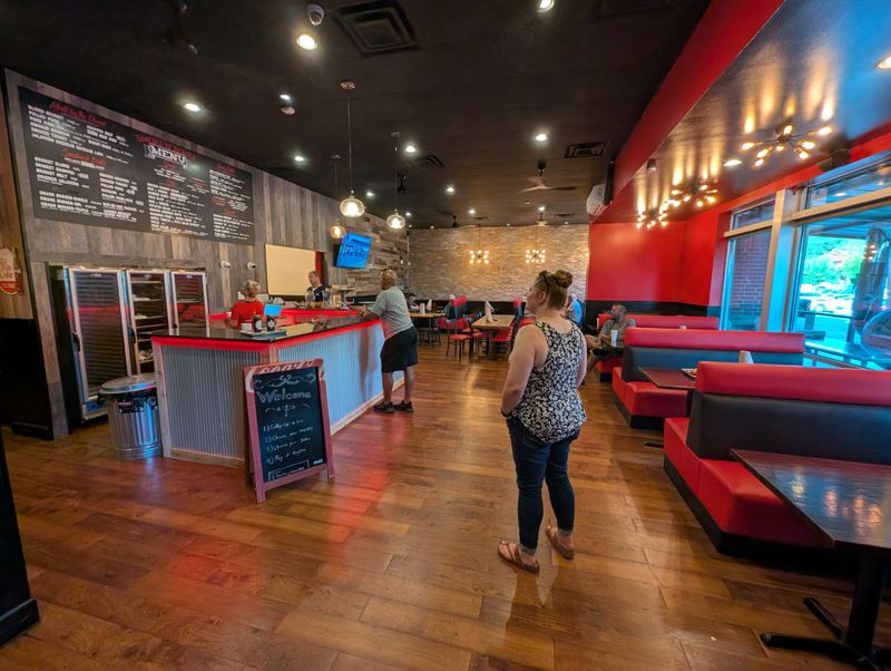 Smoke N’ Bones BBQ