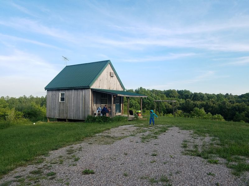 Pleasant View Cabins at Hocking Hills Farm, Creola