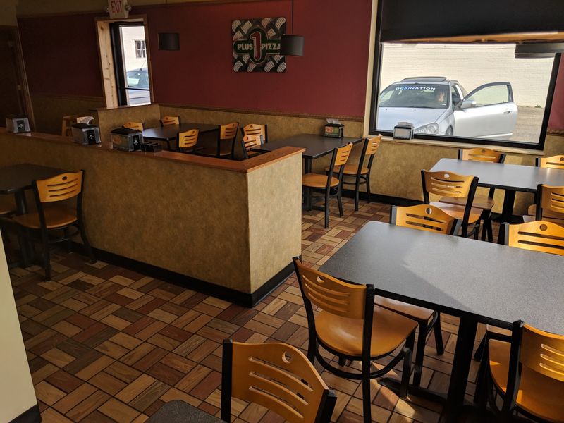 Plus 1 Pizza, Athens Plus 1 Pizza, Athens