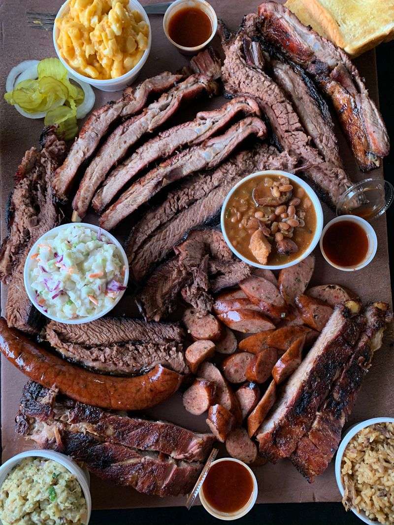 Cou-Yon's Cajun Bar-B-Q – Port Allen