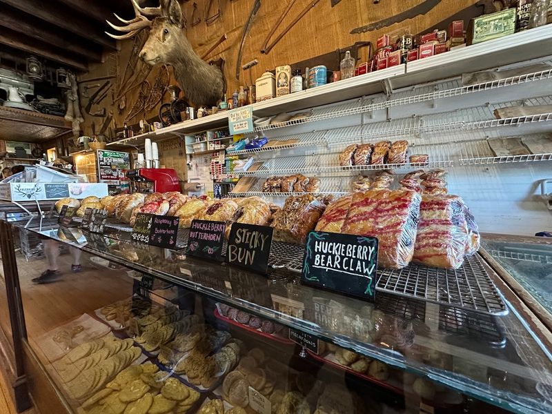 Polebridge Mercantile & Bakery