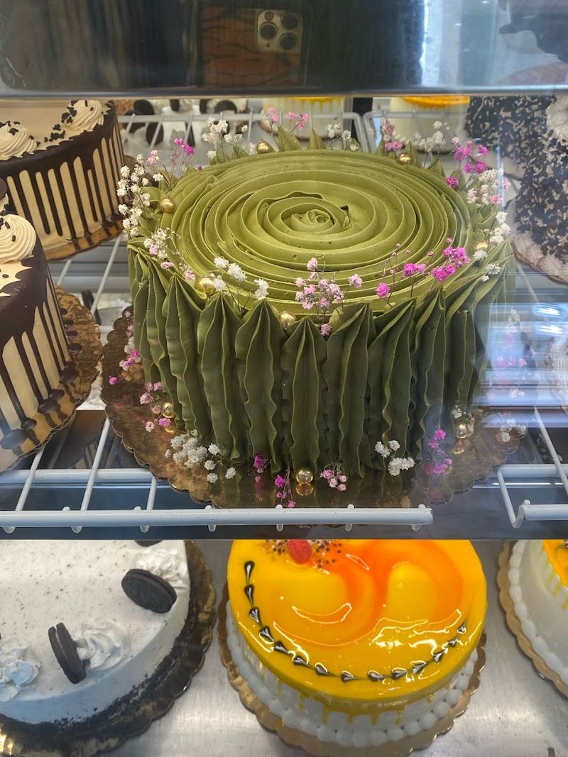 Hanna's Bakery & Dessert Shop - Bloomingdale