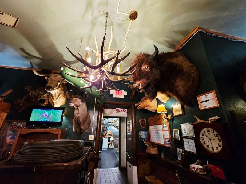 Antlers Restaurant, Sault Ste. Marie