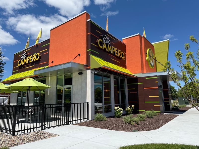 Pollo Campero – Brooklyn Center