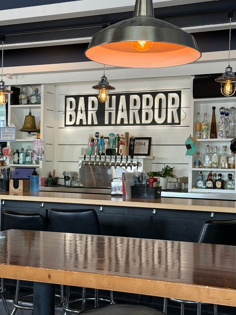 Bar Harbor, Harbor Springs