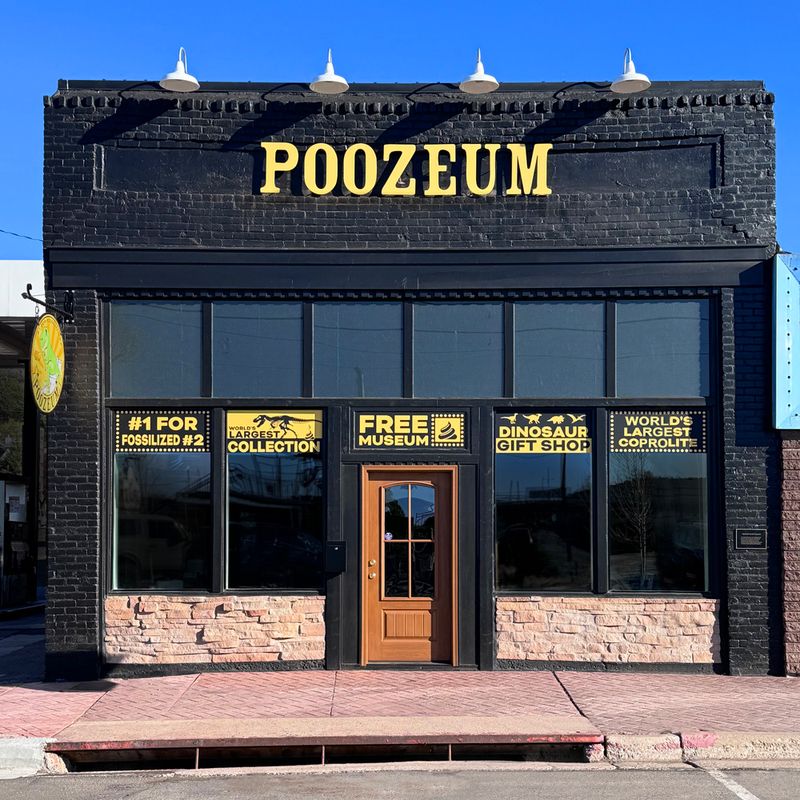 Poozeum, Williams, AZ