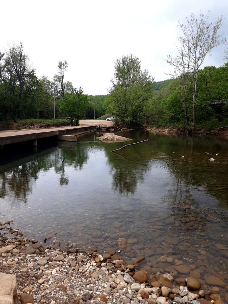 Seasonal Factors That Affect The Hiking Experience