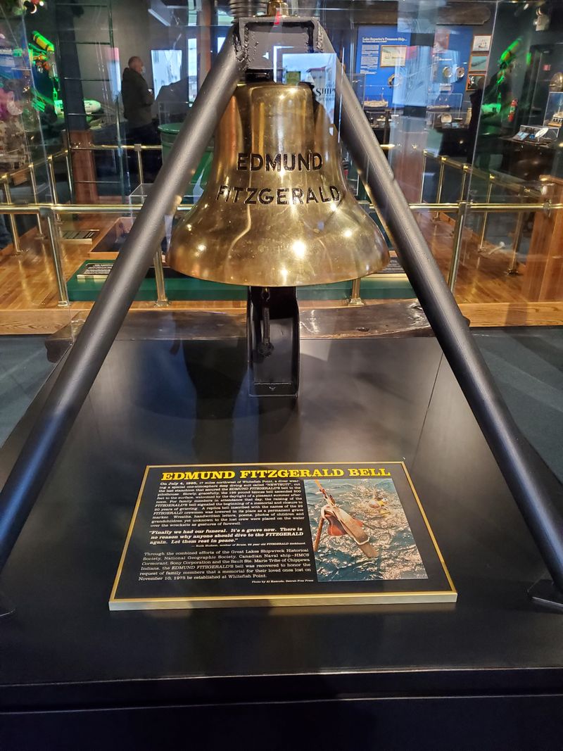 Great Lakes Shipwreck Museum, Paradise