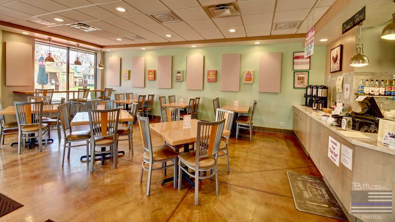 What's Cooking Cafe, New Philadelphia