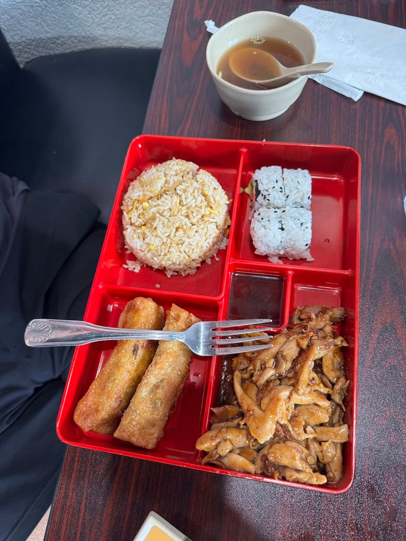 Portion Sizes, Fair Prices, And The Reason People Drive Here On Purpose