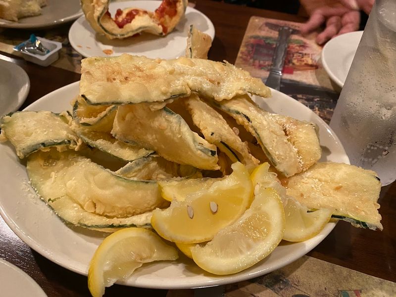 The Fried Zucchini Deserves Its Own Fan Club