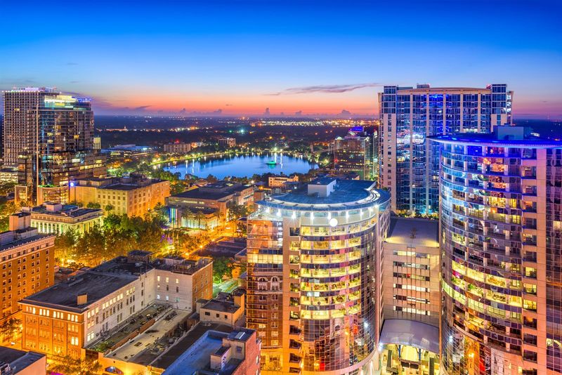Orlando, FL: Theme Park Vegan Revolution