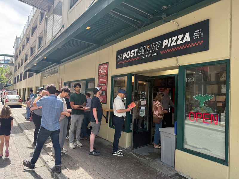 Post Alley Pizza, Seattle