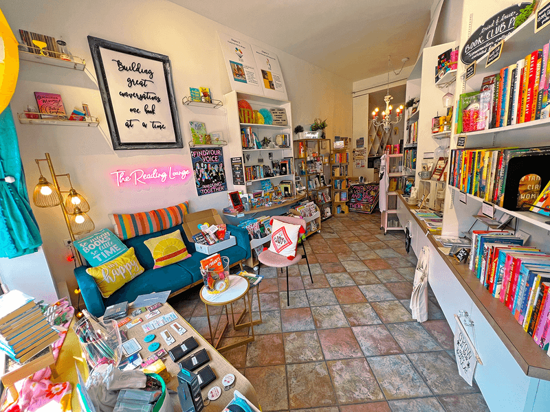 New Book Joy, Chicago