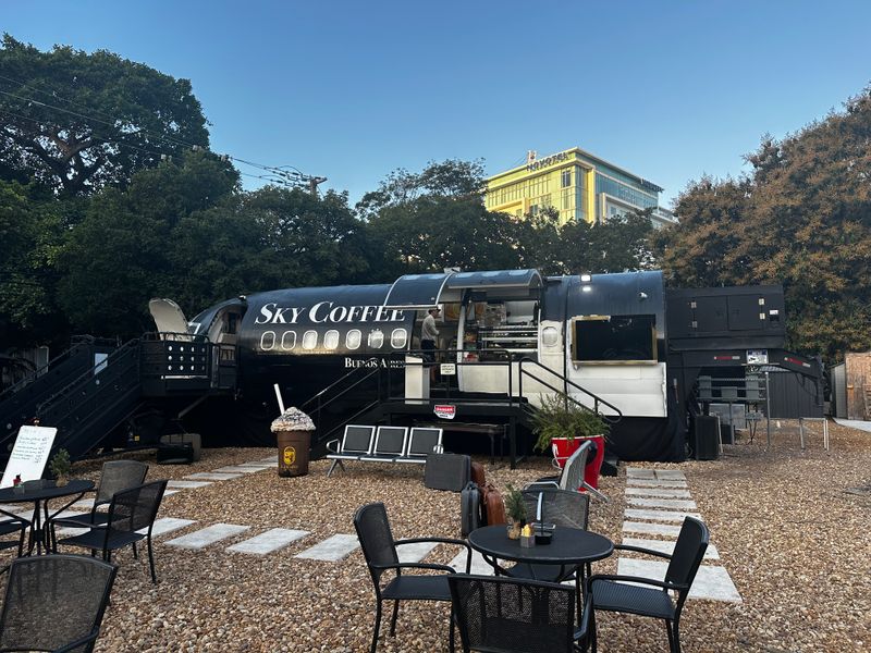 Unique Features And Final Take