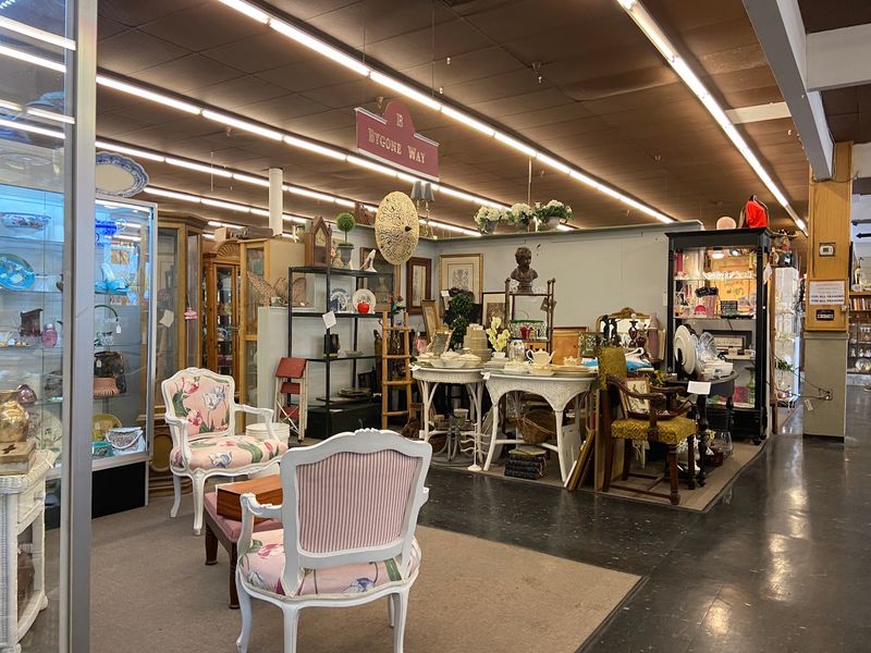 Practical Tips For Shopping Antique Trove 