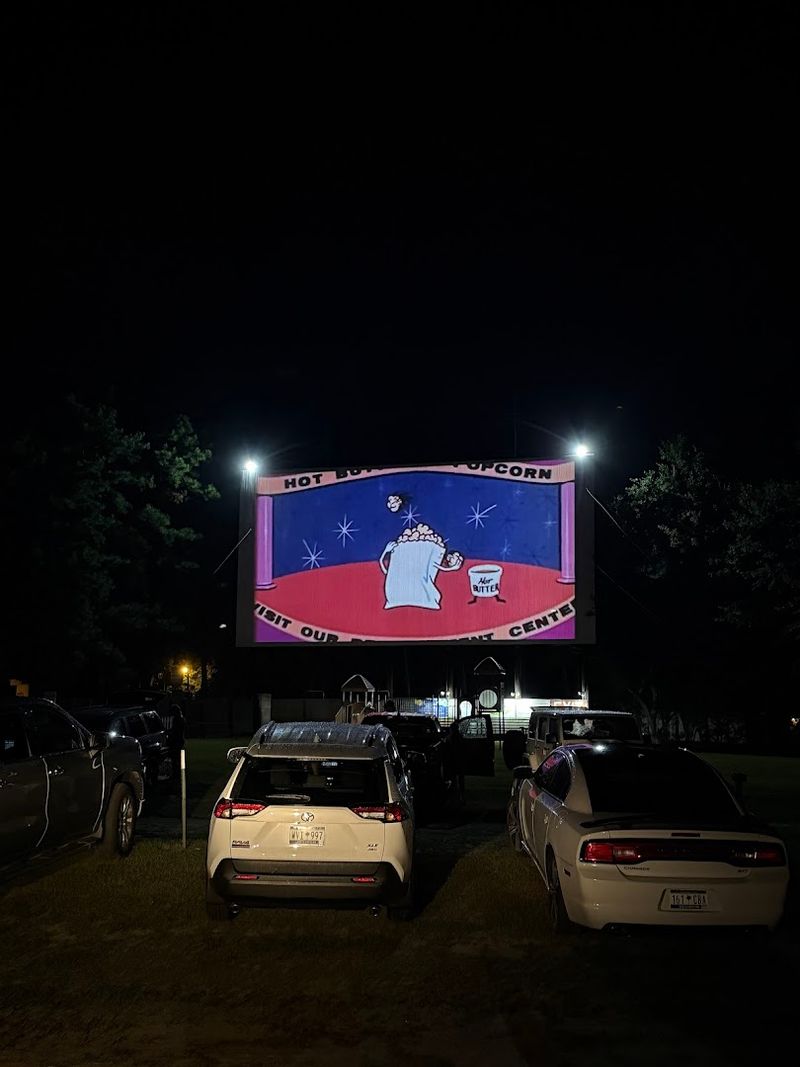 Why The Big Mo Keeps Pulling People Back