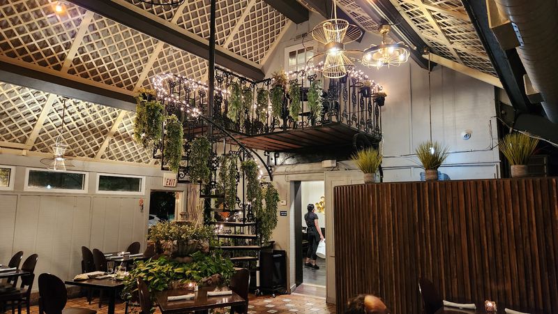 Why Heck's Keeps Earning Its Loyal Following