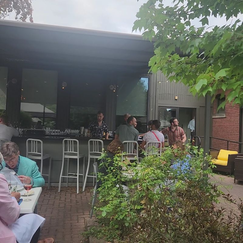 A Location That Makes the Evening Even Better