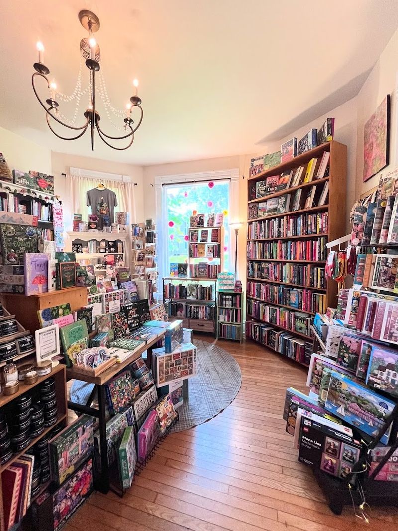 Afterwords Books, Edwardsville