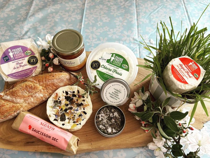 Prairie Fruits Farm & Creamery - Champaign