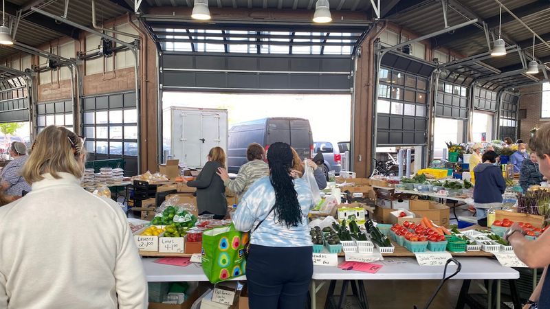 Prepare For Busy Vendor Lines