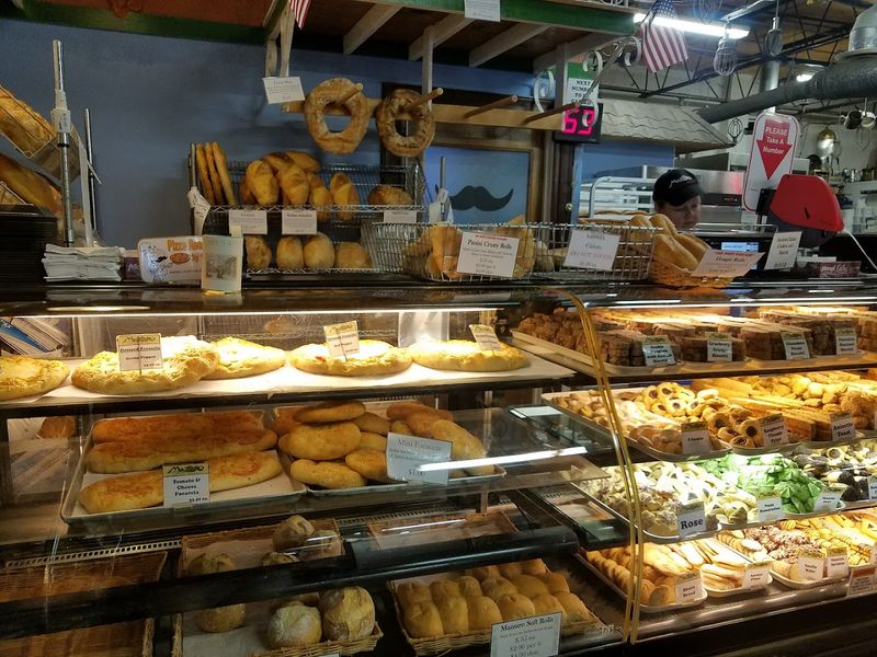 Specialty Gifts And Kitchenware