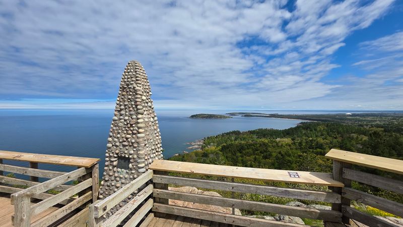 Sugarloaf Mountain, Marquette