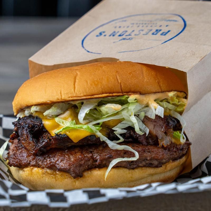 Preston's: A Burger Joint, Columbus