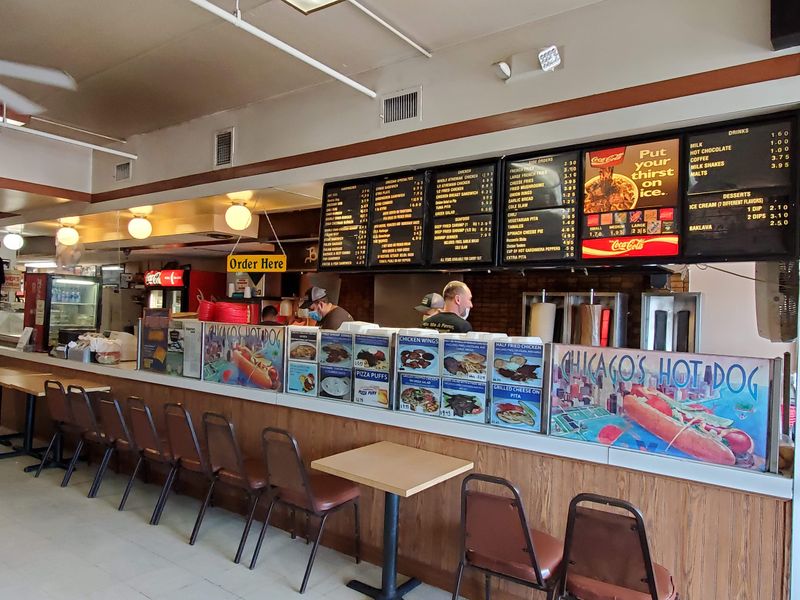 Hours, Peak Times, And Tips