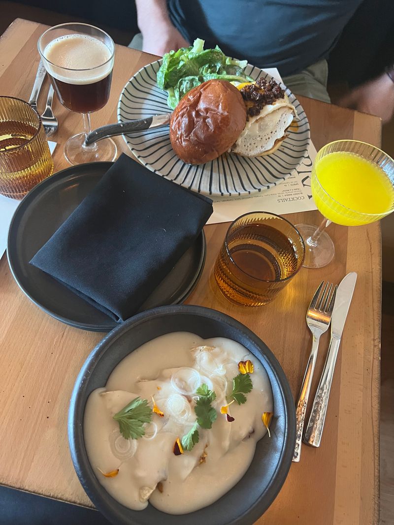 Hours Of Operation And Timing Tips