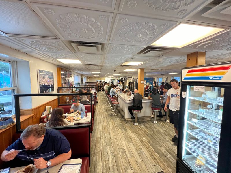 Tips For Newcomers And Unique Features