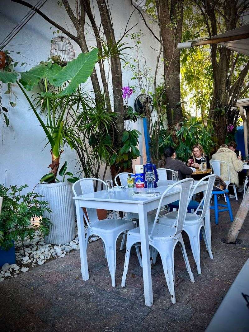 Hours That Work For Lunch Or A Long Dinner