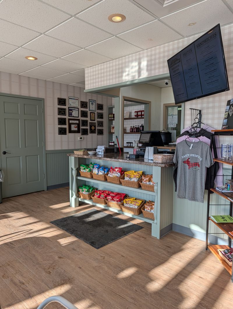 Seasonal Comfort, Storm-Day Gold