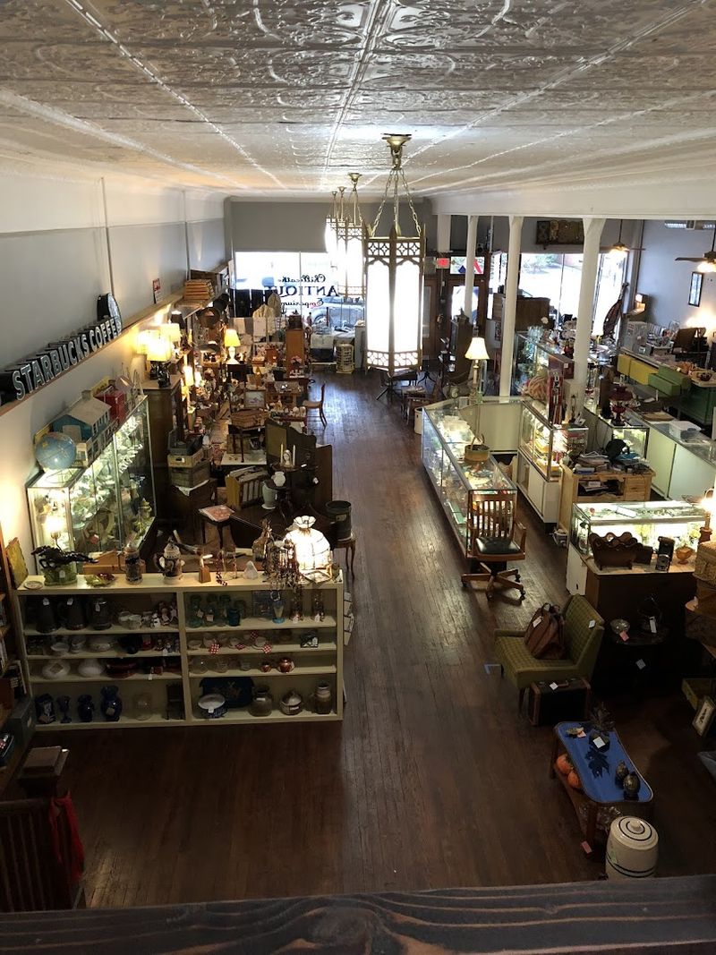 A Spot That Keeps Refreshing Its Inventory