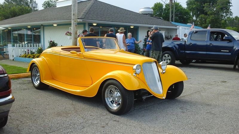 The Open-Face Roast Beef Sandwich That Hits Different