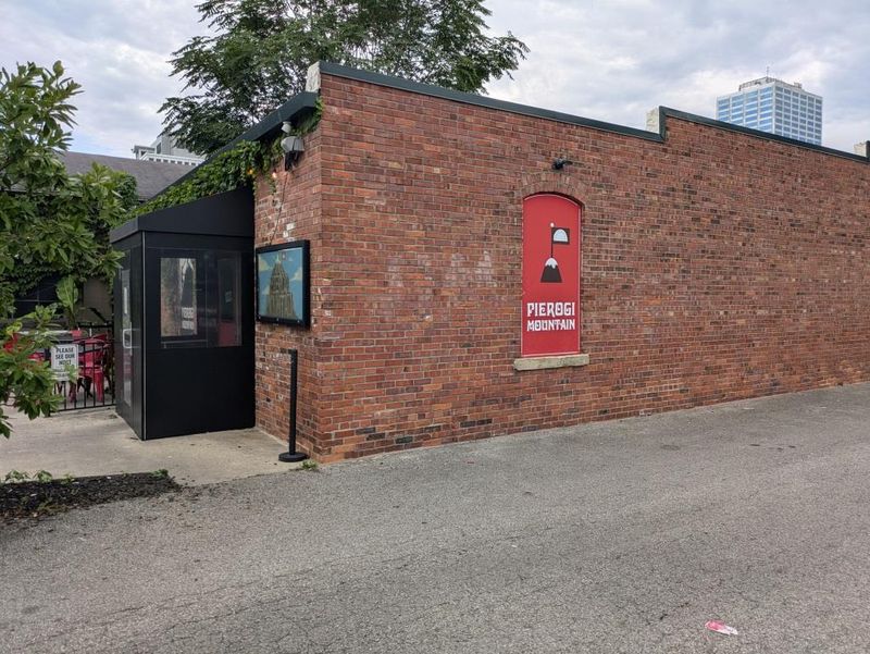 Hours, Location, and When to Visit