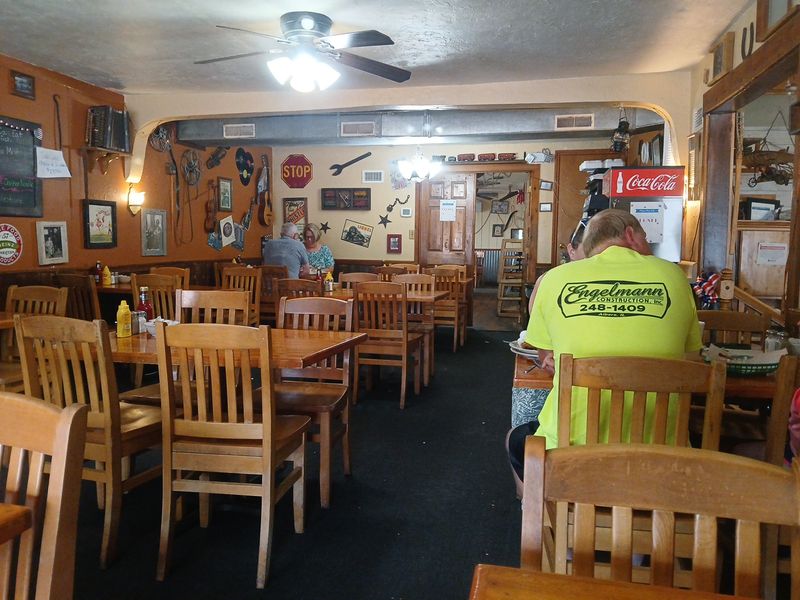 Atmosphere That Feels Like A Favorite Booth