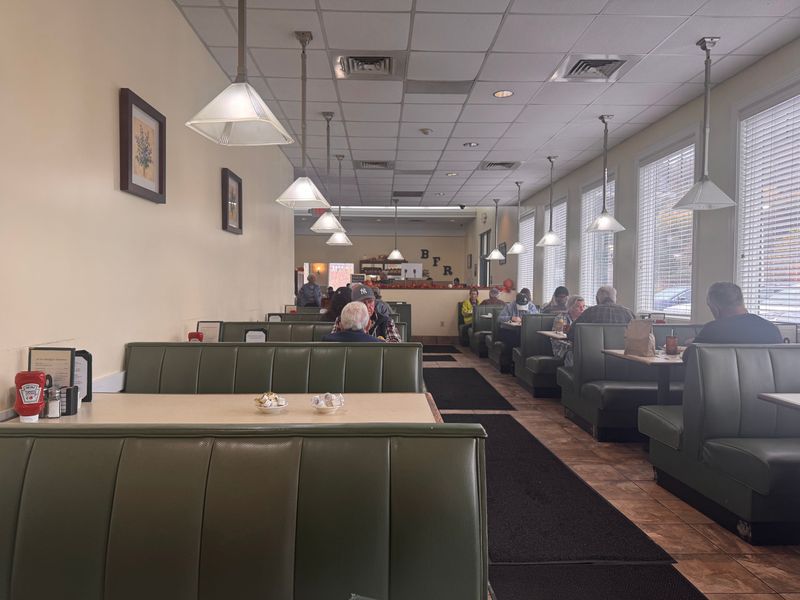 A Cozy, Down-Home Atmosphere