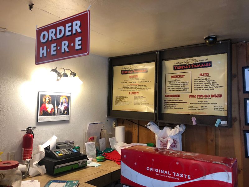 Operating Hours Built Around Freshness