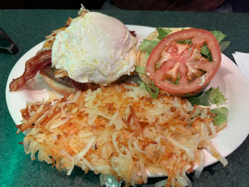 Hours, Contact, And Practical Tips