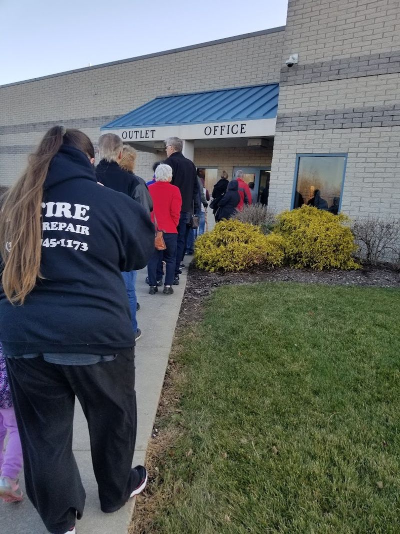 Holiday Orders, Fundraisers, and How to Plan Your Visit