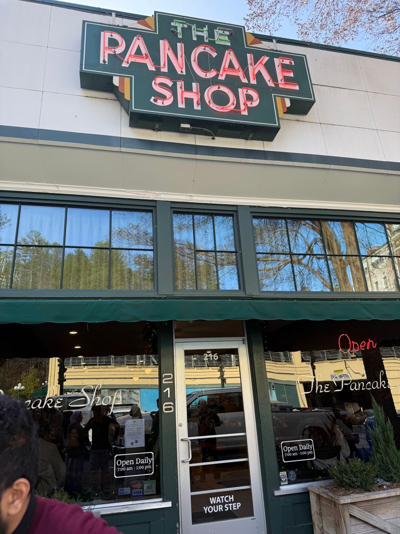 Hours That Catch the Early Birds