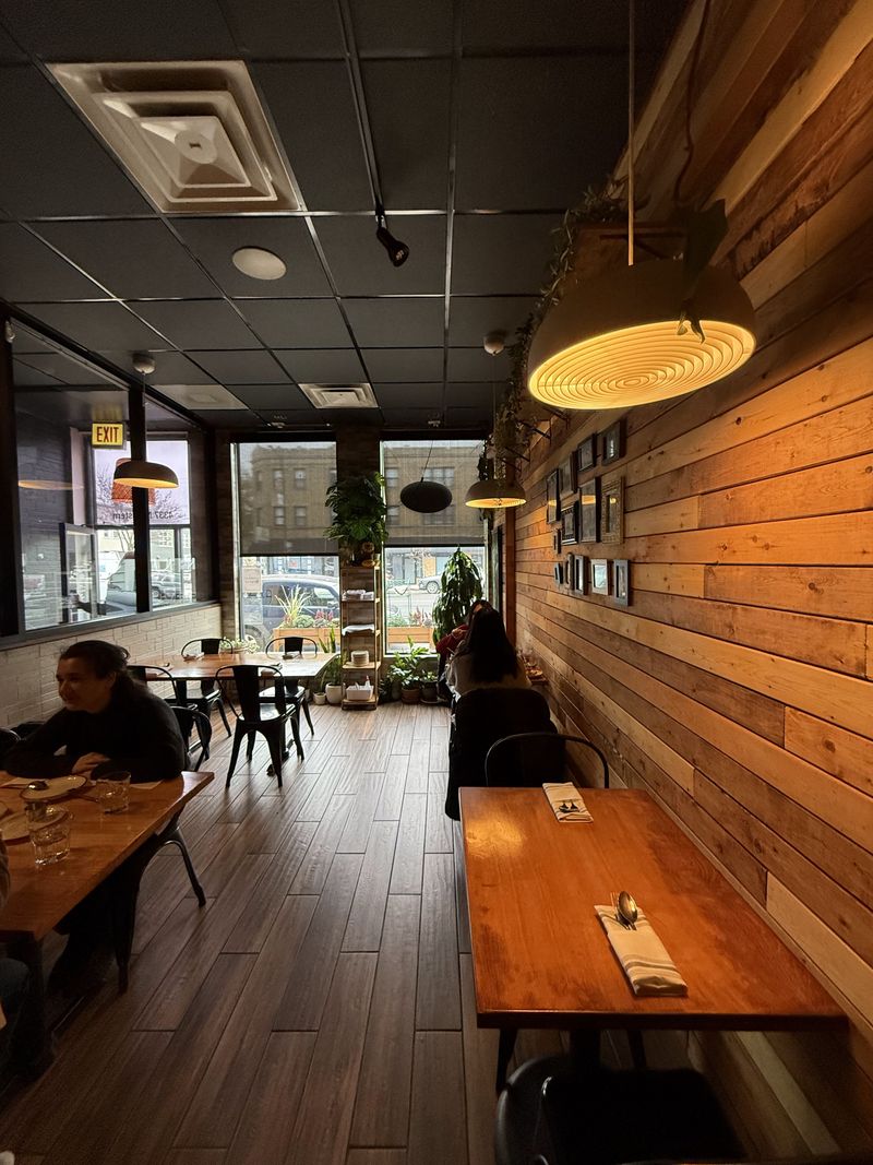 When To Go, How Long To Stay, And Smart Tips For Newcomers