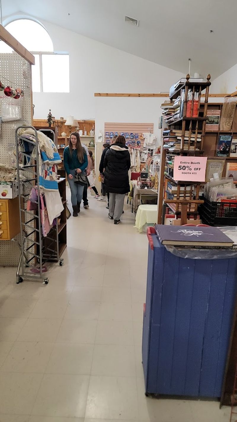 Staff and Service: A Mixed but Mostly Warm Experience