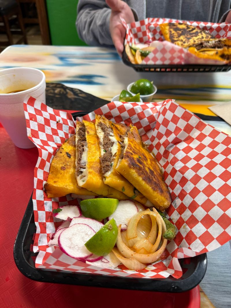 Stellar Reputation Backed by Nearly 1,000 Glowing Reviews