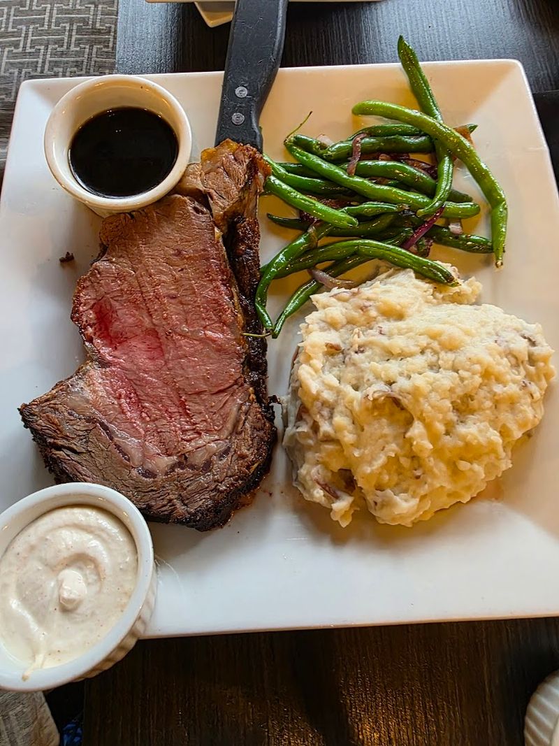 Prime Rib Dinners That People Drive Across Washington For
