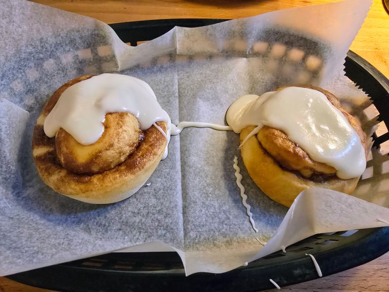 Cinnamon Rolls That Arrive Like Magic