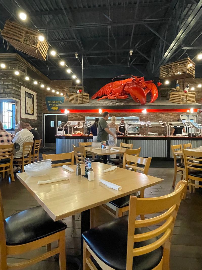 New England Clam Chowder That Tastes Like A Coastal Hug